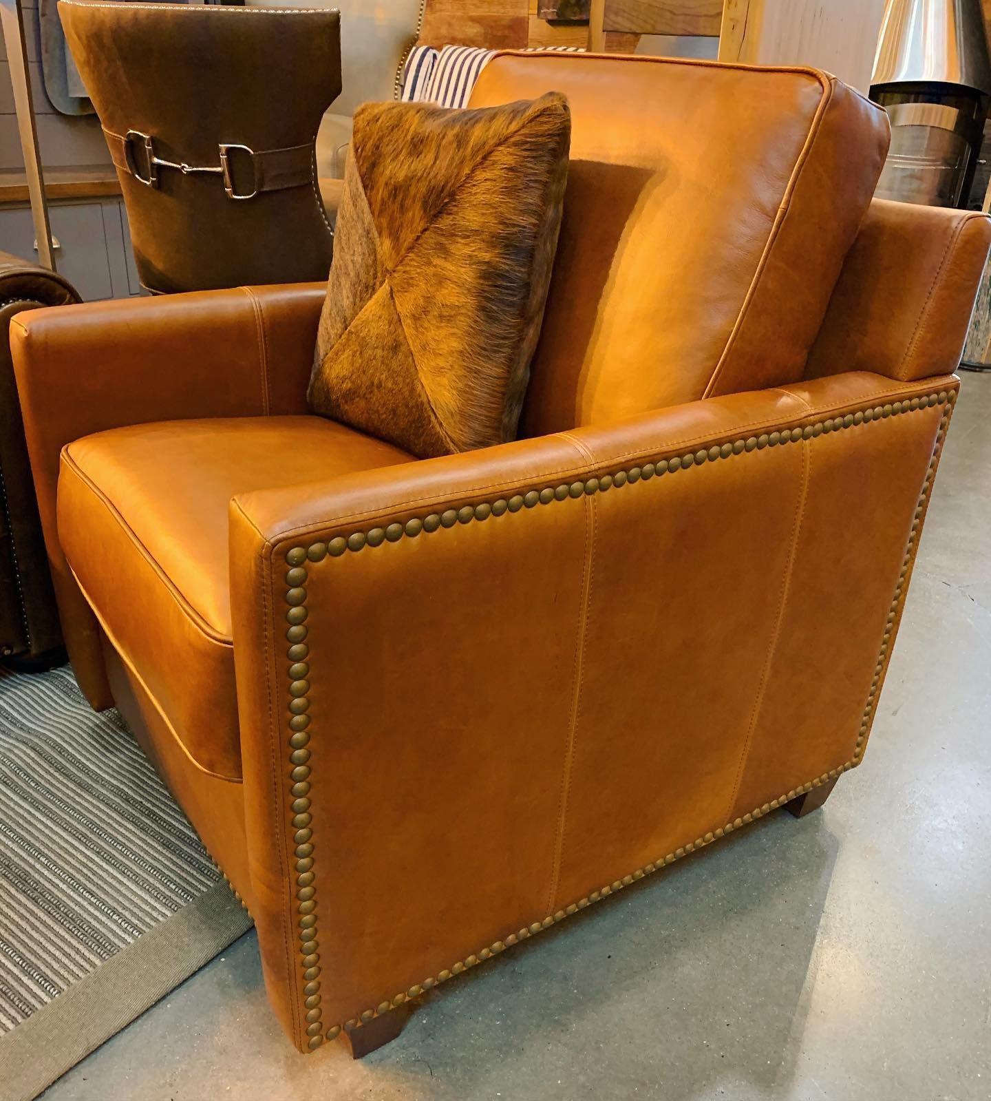 leather-armchair-upholstery-detail