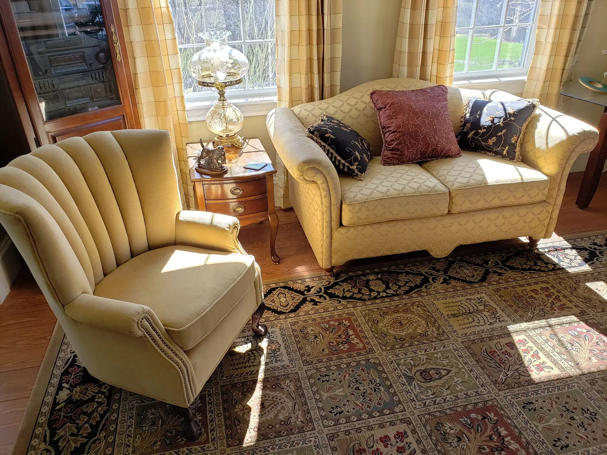 lounge-suite-reupholstery-before-and-after