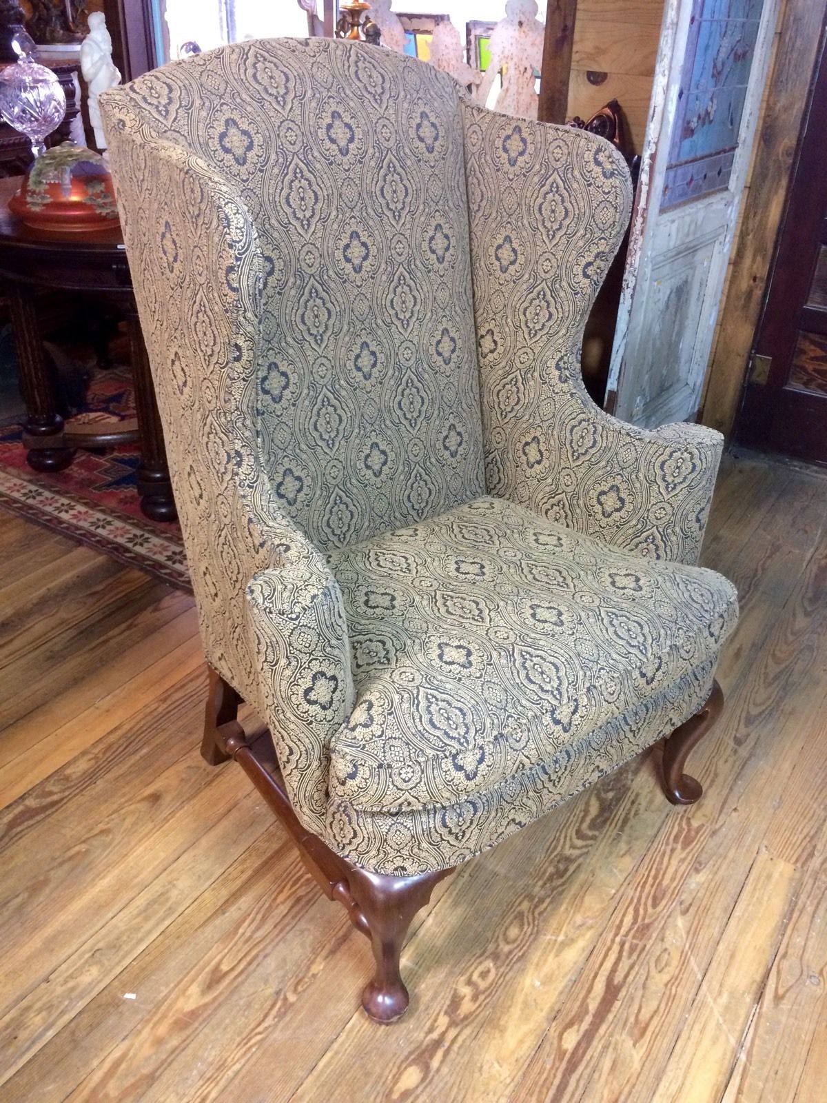 traditional-upholstered-armchair-restoration